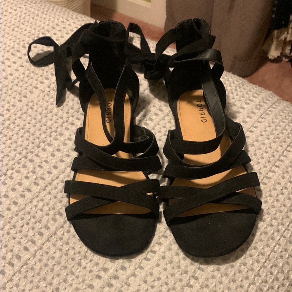 Torrid Black Sandals with Strappy Design 8W
